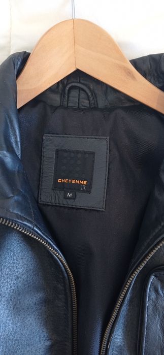 Blusão de pele Chayenne.........