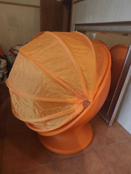 Vendo cadeiras + mesa (conjunto)