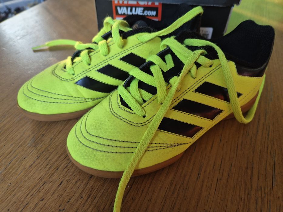 Halówki dziecięce Adidas r. 30.5 długość 18.5 cm