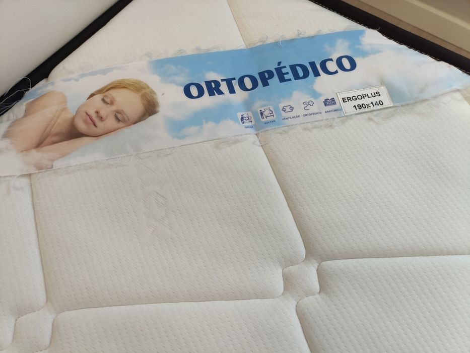 Cama de casal com led, completa