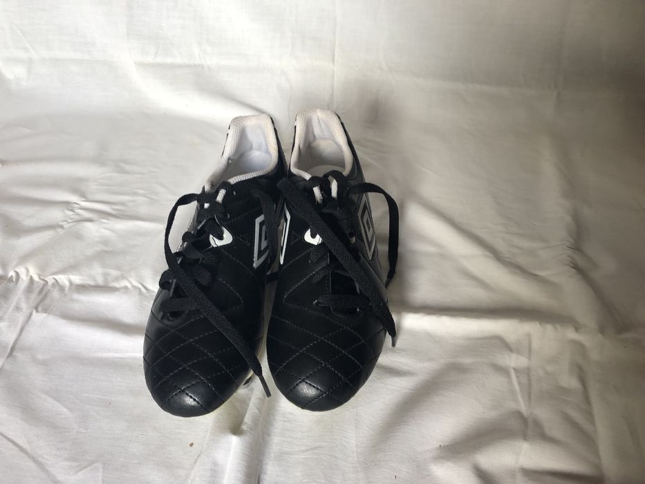 korki do grania w piłkę nożną