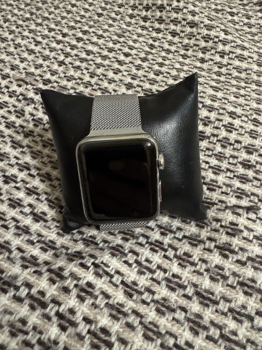 Продам Apple watch 3