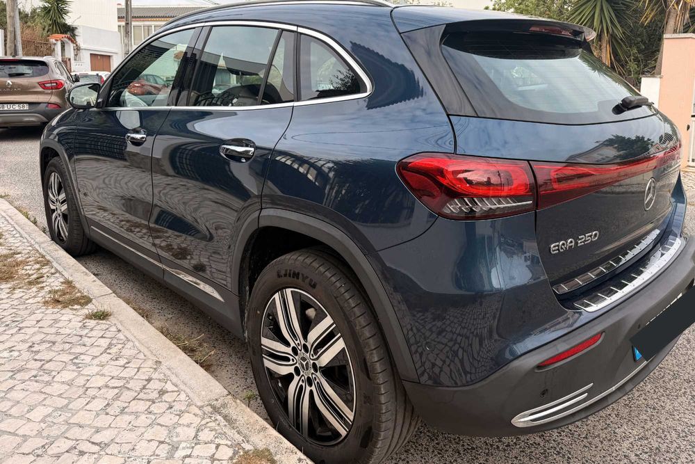 Mercedes-Benz EQA — fotografia 6