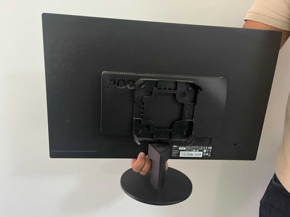 Monitor AOC 22''