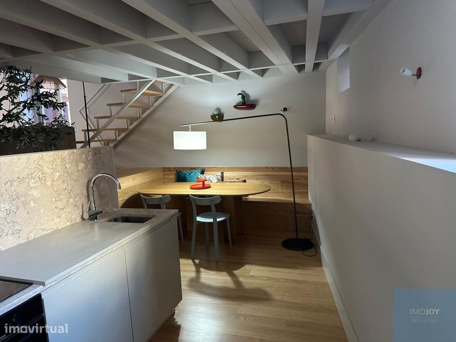 Apartamento T2 com Jardim Privativo possibilidade de AL