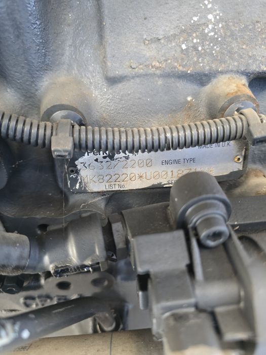 Silnik kompletny Perkins