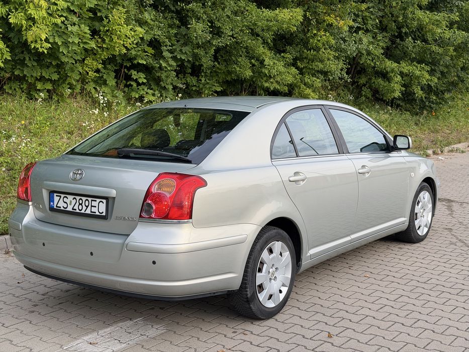 Toyota Avensis 1.8 bezyna ZAMIANA