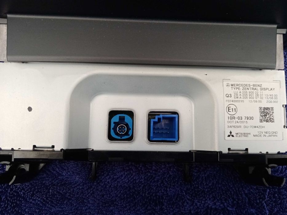 Ecran_Display Mercedes w205 _original