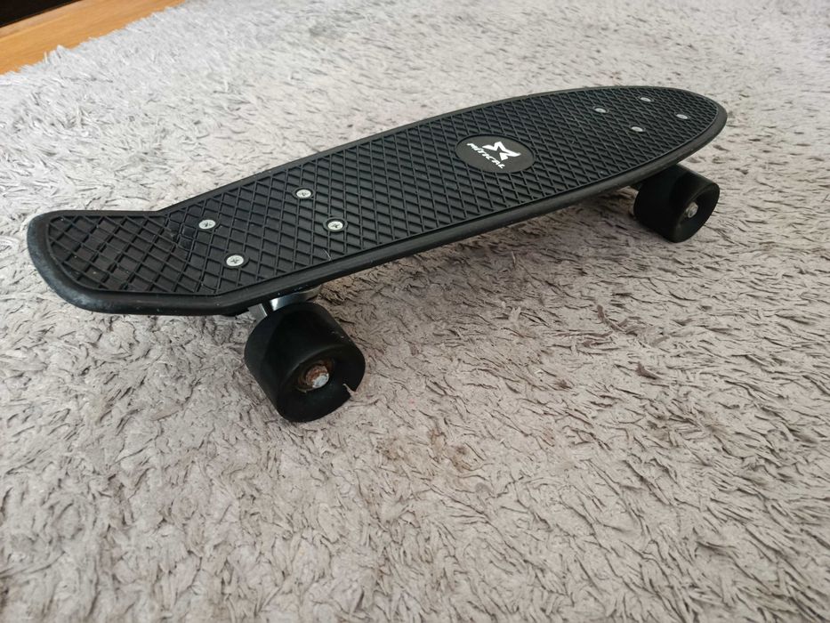 VENDE Mini Skate Preto Mítical