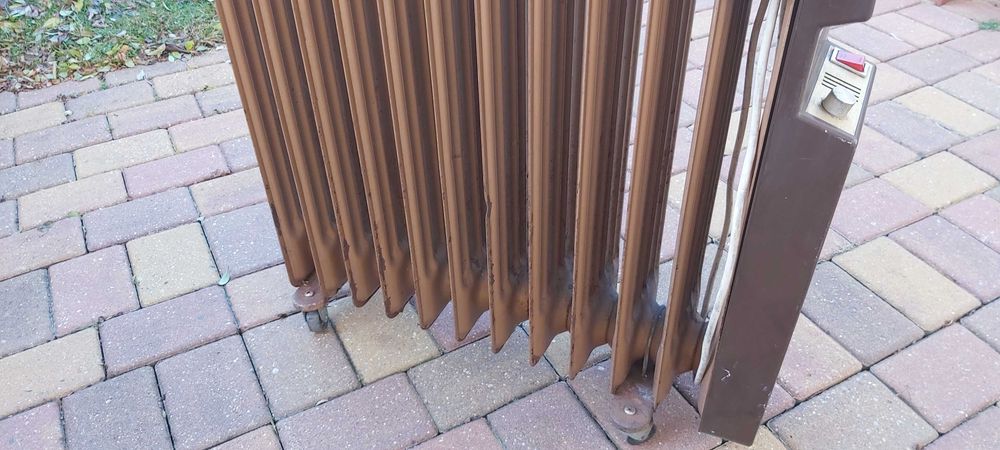 grzejnik olejowy niemiecki De luxe 1250/2000 W