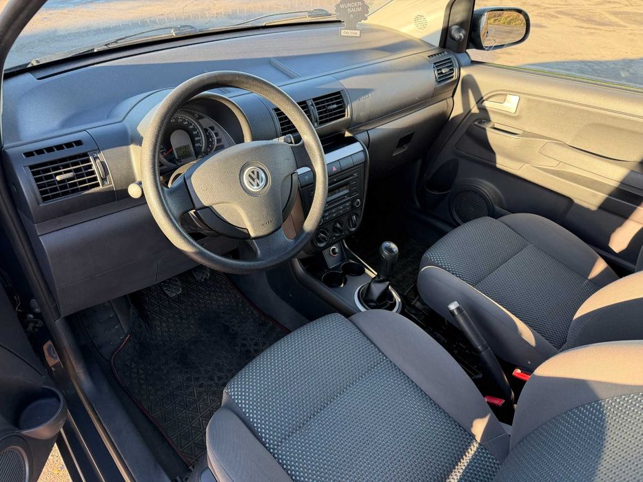 VW Fox 1,4 benzyna * klima * 143 tys. km * zarejestrowany *