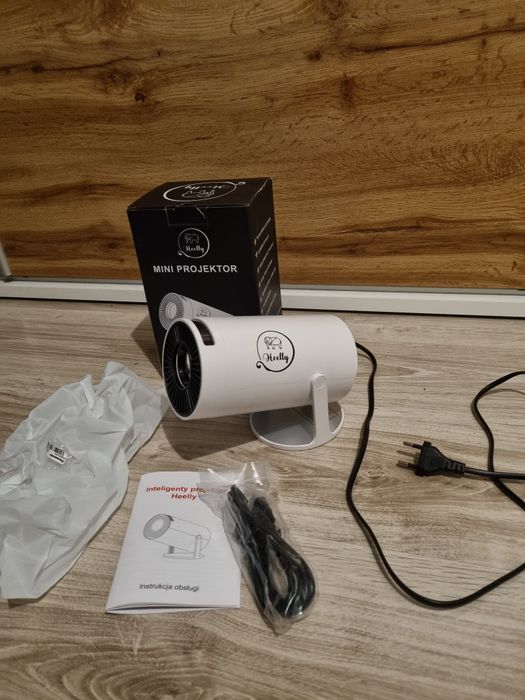 Projektor Rzutnik Android Tv 4K Wifi Full HD Przenośny Smart Heelly