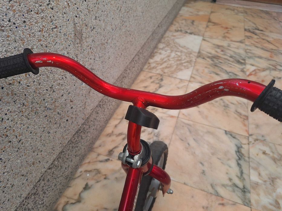 Bicicleta de aprendizagem Chicco (sem pedais)