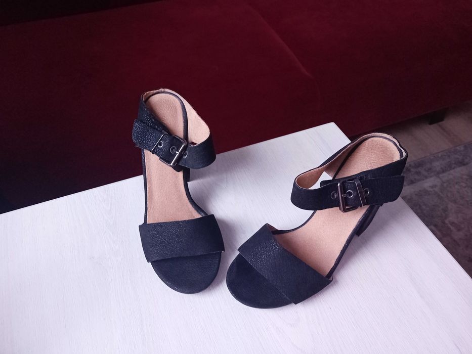 Klapki skórzane Wojas