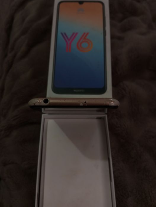 Продам Huawel 2019 випуск