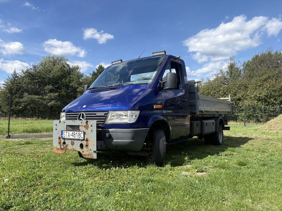 Mercedes sprinter 410d wywrotka + plug do sniegu