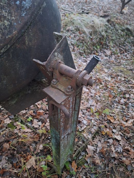 Бетонозмішувач бу