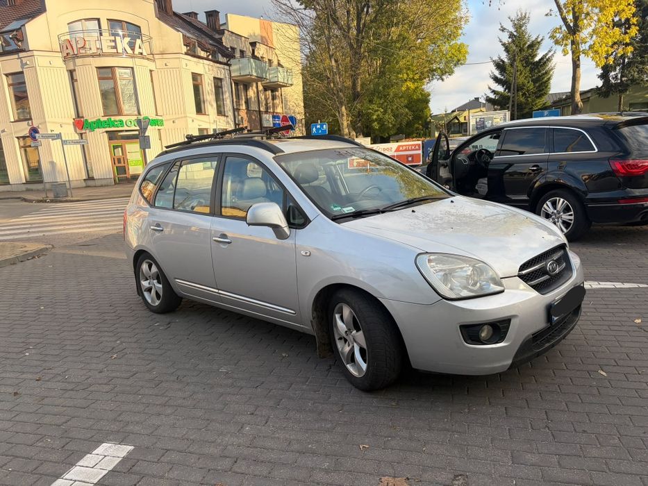 Kia Carens 2008 рік 2.0 дизель для військових