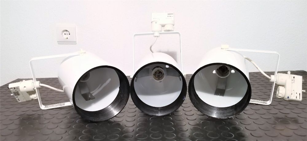 Holofotes / Projetores Profissionais até 120W (Só resta 1)