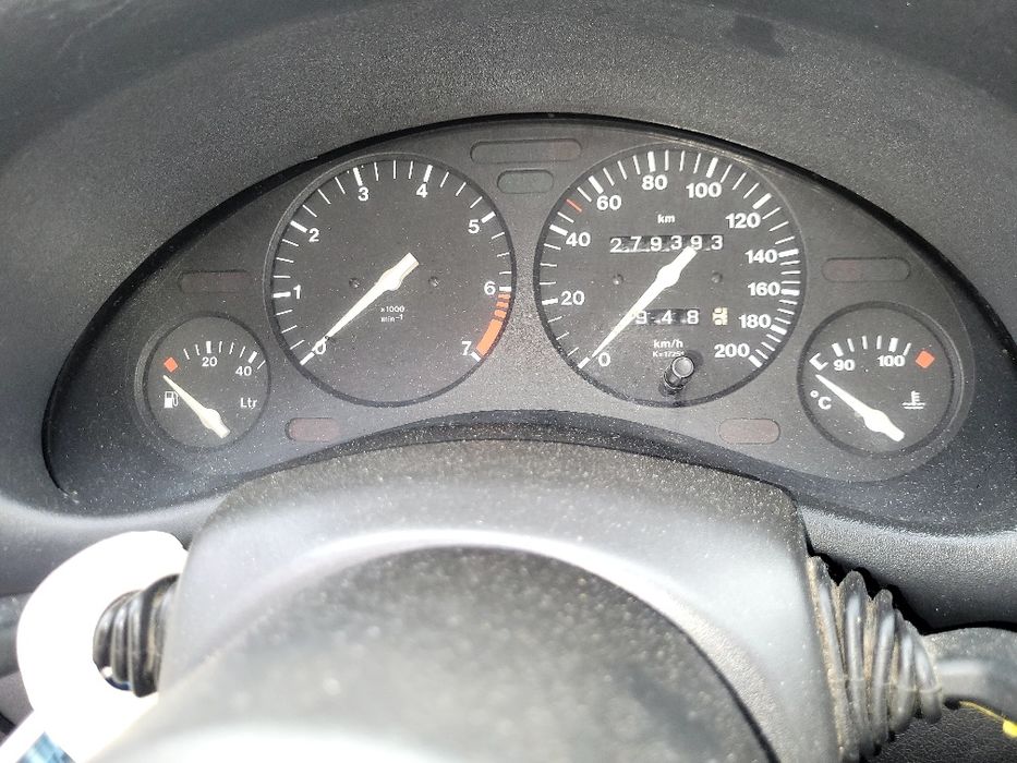Carro opel corsa