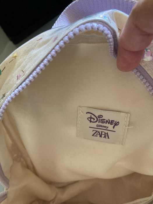 Mochilas  de menina e senhora