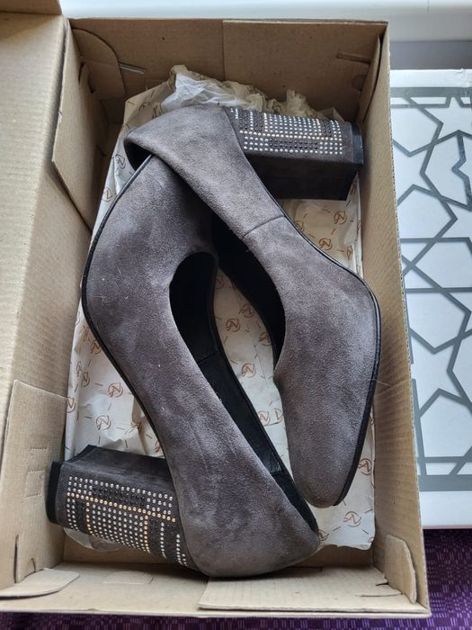 Замшеві туфлі-лодочки,39 р. 25см.,Angels Vi , НОВІ