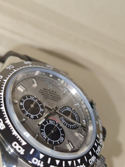 Rolex Daytona "Ghost" – Mostrador Cinza com Pulseira Oysterflex