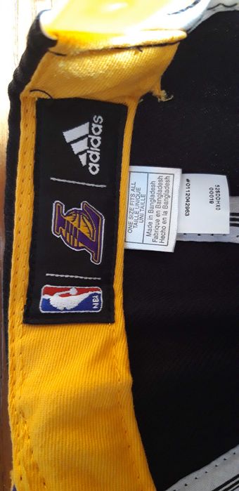 Boné Adidas Los Angeles LA Lakers - Artigo NOVO.
