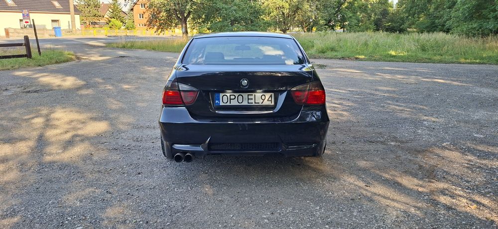 BMW 320d E90 200KM 13 lat w jednych rękach