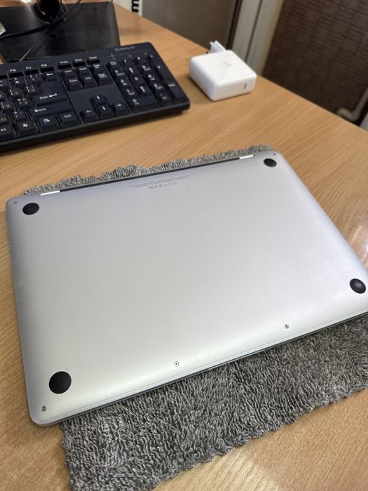 Macbook Pro 13 2017 256 gb