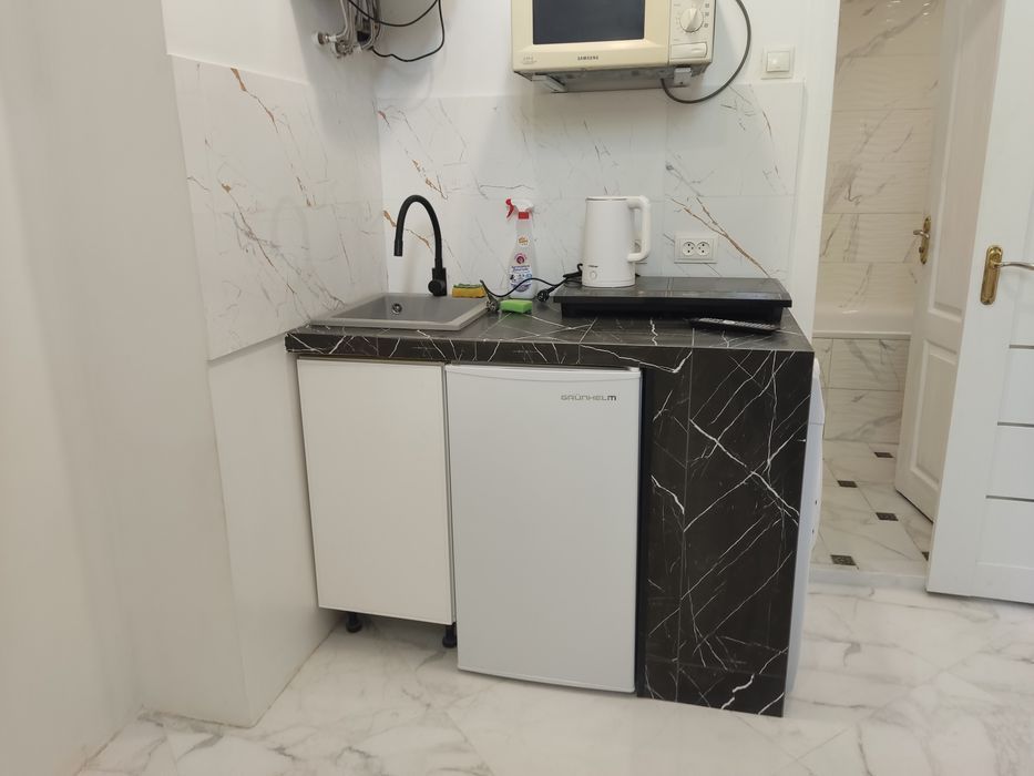 Подобово центр ,з/д церква Анни