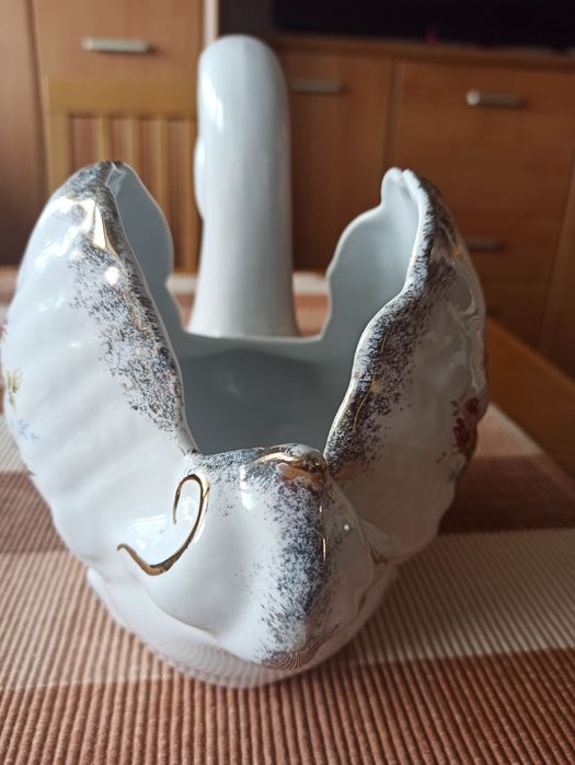 Łabędź duży - porcelana Chodzież