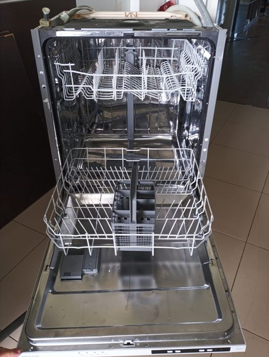 Máquina de Lavar Loiça Encastrável