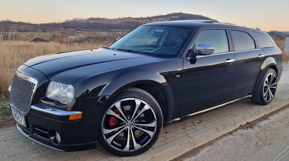 Chrysler 300C 5.7 V8 HEMI+Gaz Sekw. AWD 4x4 Navi BOSTON