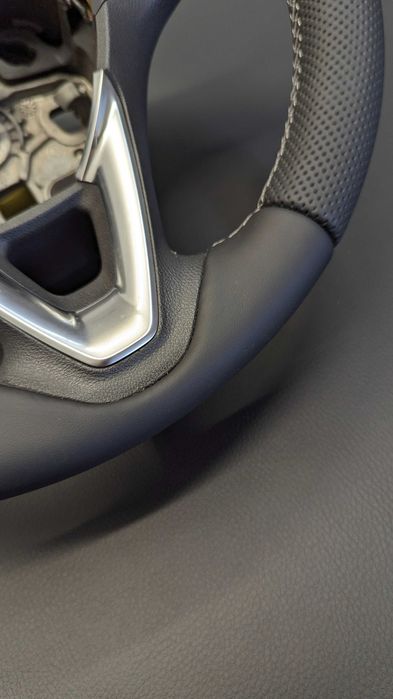 Kierownica Opel Astra K świeżo obszyta