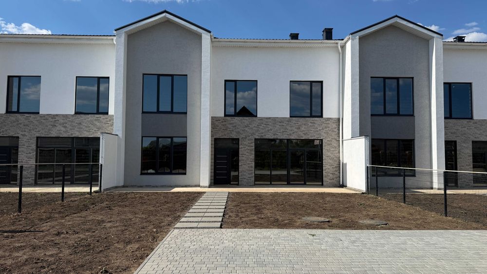 Продам таунхаус по є Оселя • Дом 125 м² на 3х сотках земли, рядом с морем • По цене двухкомнатной квартиры