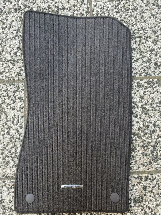 Tapetes Originais Mercedes-Benz Classe E W211 (2002–2009)