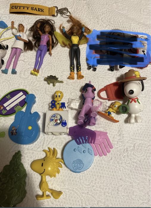 Brinquedo mcdonalds burguer king transilvania barbie sing tweety snoopy desde 0,50€