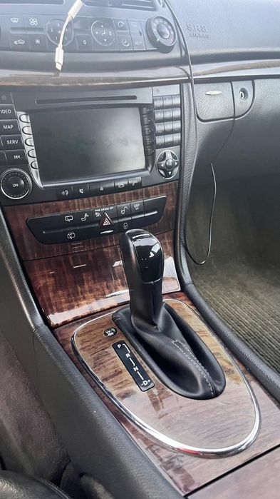 Mercedez e220  caixa automática