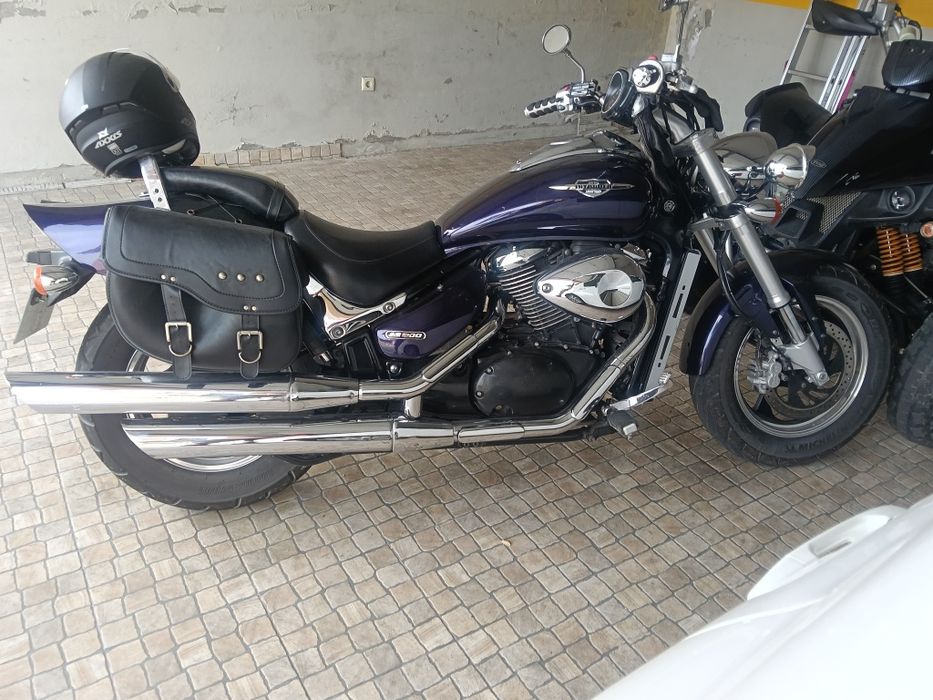 Suzuki intruder boulevard