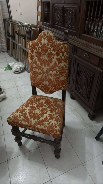 Conjunto de sala antigo em madeira