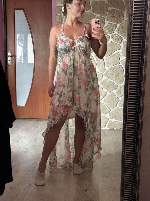 Damska kremowa letnia sukienka w kwiaty, nowa, rozmiar 36/S