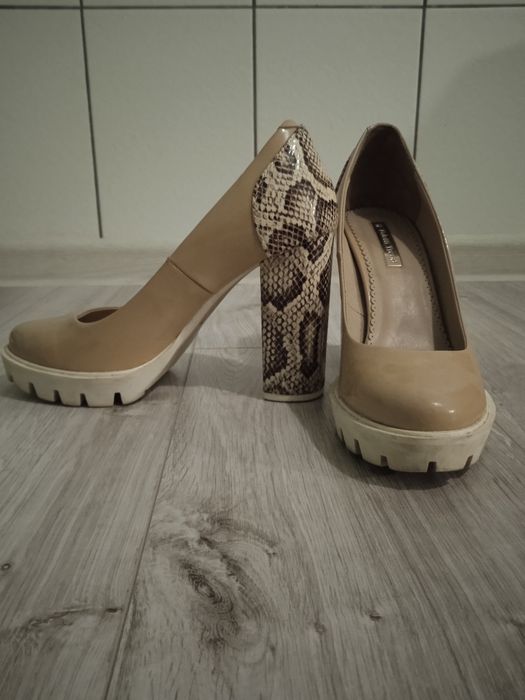 Каблуки хороші!!!