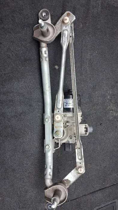 Трапеція двірників з моторчиком Hyundai ioniq 2017-22 98100-g2000