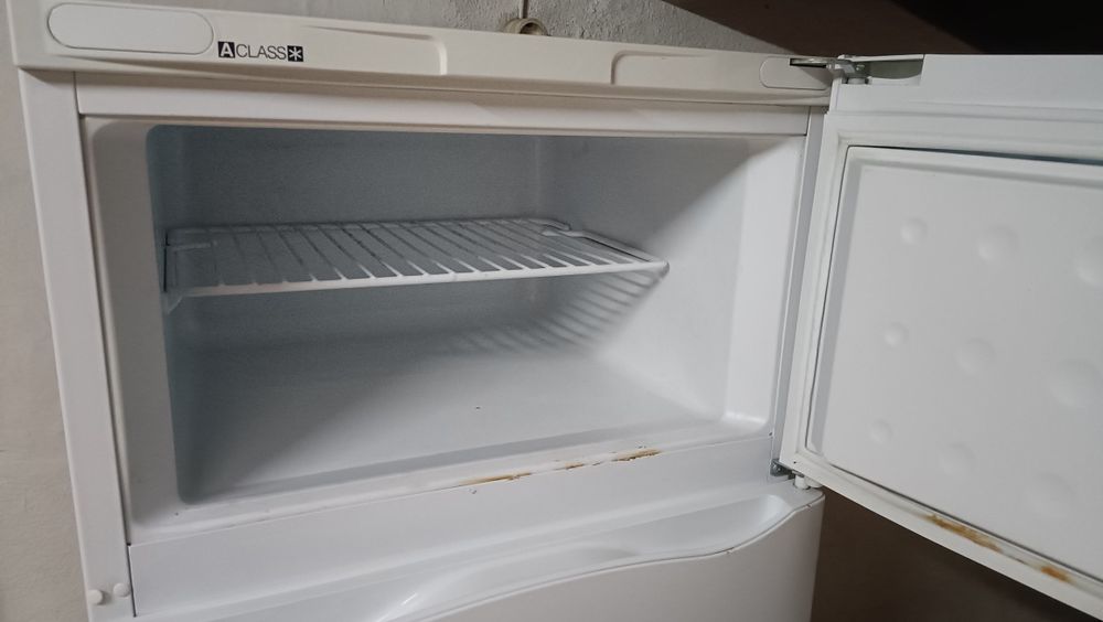 Frigorífico Indesit