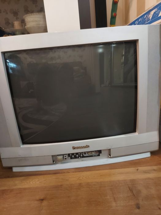 Телевизор панасоник