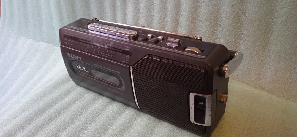 Radiomagnetofon SONY CFM-140SII