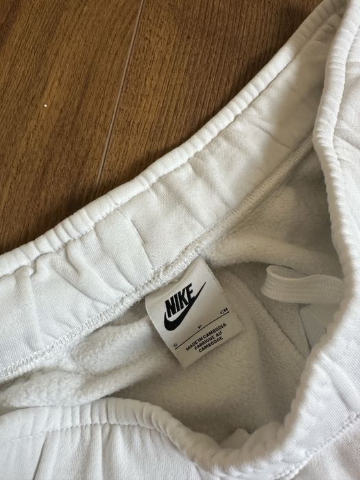 Штани Nike cargo