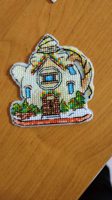 Гирлянда новогодняя. Handmade. Вышивка. Летние домики.
