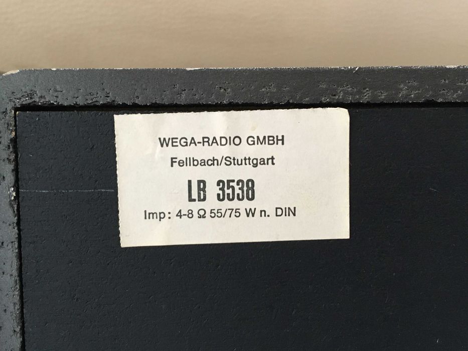 Немецкая винтажная акустика Wega LB3538.